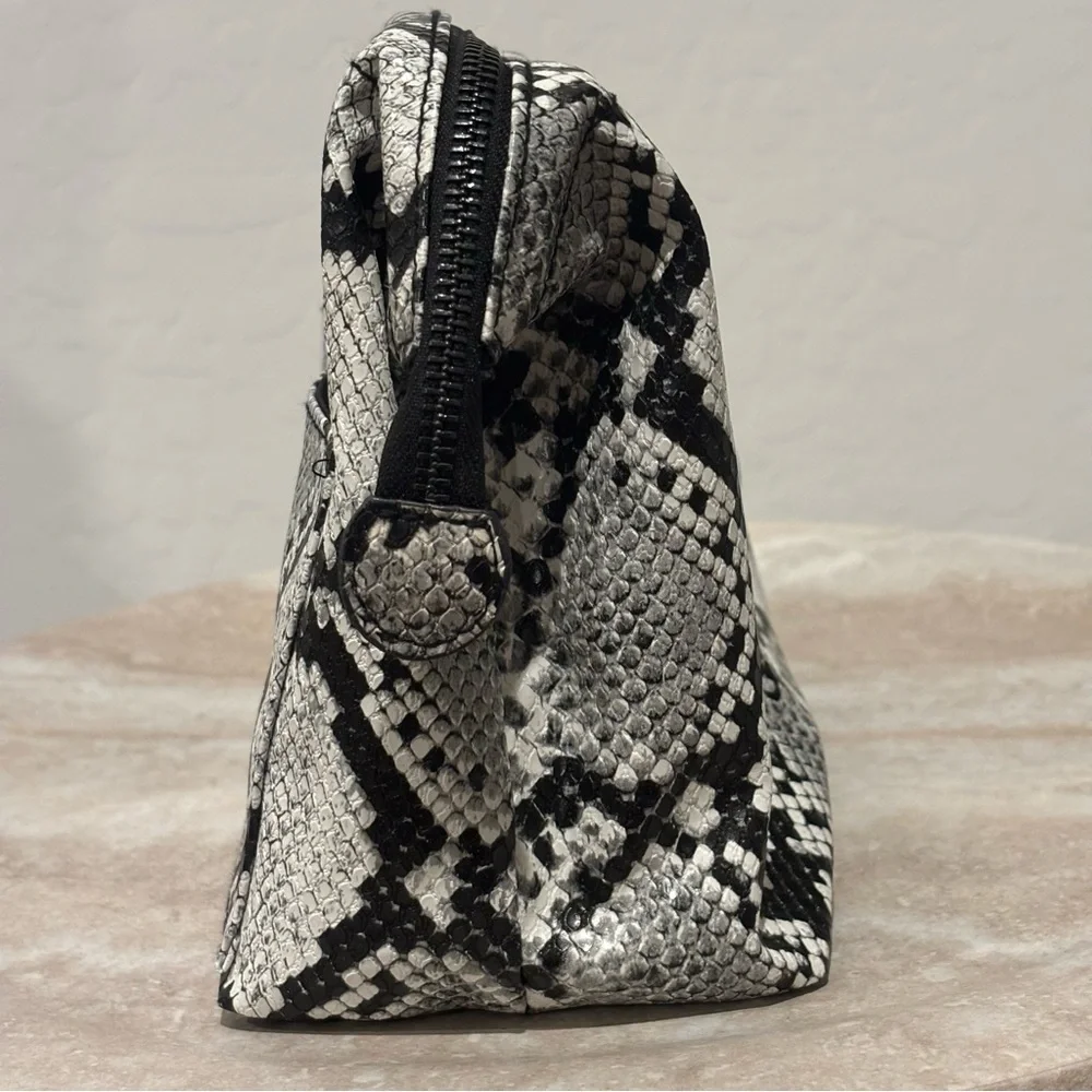 Quay Australia snake zip around cosmetic tolietries bag
